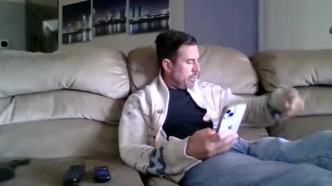 Snapshot of fat_dick_brian chatting on 05-05-26, 04:26 FATdickBOY online show from 05-05-26, 04:26