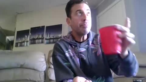 Snapshot of fat_dick_brian chatting on 05-08-26, 05:07 FATdickBOY online show from 05-08-26, 05:07