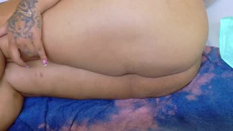 fat_naughtyass online show from 04-01-26, 02:36