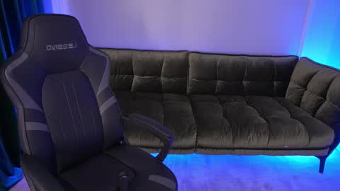 Nellie online show from 09-18-25, 08:00