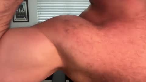 Snapshot of fatboys8705 chatting on 01-08-26, 04:09 fatboys8705 online show from 01-08-26, 04:09