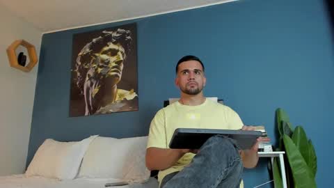 M A T  T E O online show from 12-24-24, 11:11