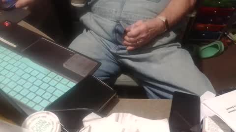 Fred. online show from 04-11-26, 07:45