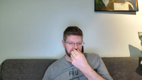 Snapshot of fattenmenow chatting on 12-15-24, 10:58 fattenmenow online show from 12-15-24, 10:58