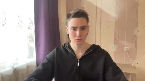 Faust online show from 03-25-26, 12:00