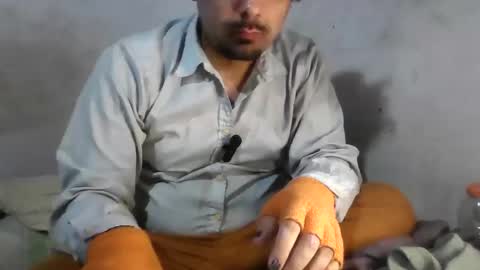 Faux Feitico online show from 04-16-26, 09:39