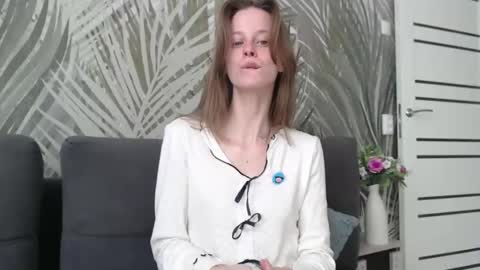 favoriteyour online show from 04-01-26, 06:03