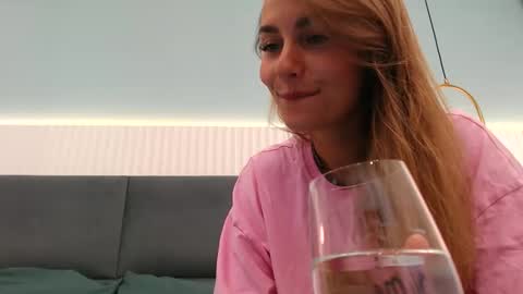 Snapshot of fayko21 chatting on 09-16-25, 09:38 fayko21 online show from 09-16-25, 09:38