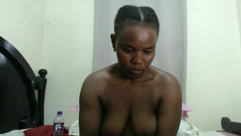 fayrie1 online show from 09-17-25, 12:40