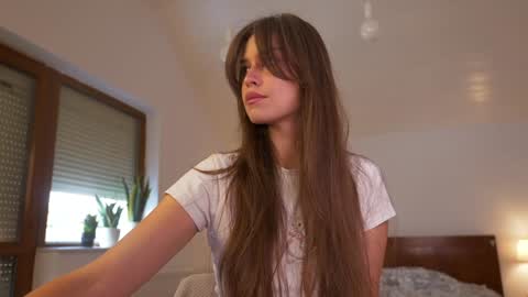 Snapshot of fazeyj chatting on 01-18-26, 08:18 FazeyJ online show from 01-18-26, 08:18