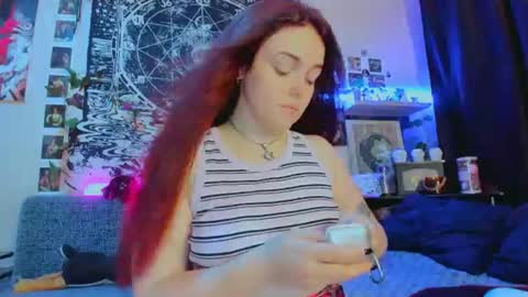 Snapshot of fearlessdiva_x chatting on 07-02-26, 02:33 Diva online show from 07-02-26, 02:33