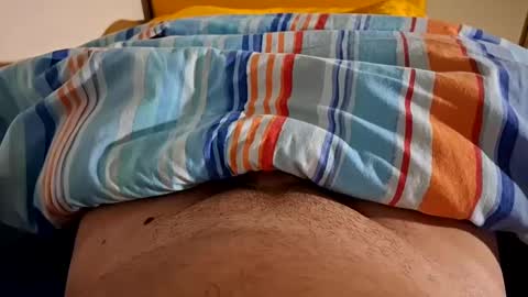 Snapshot of fede2985 chatting on 01-20-25, 03:28 Fede online show from 01-20-25, 03:28