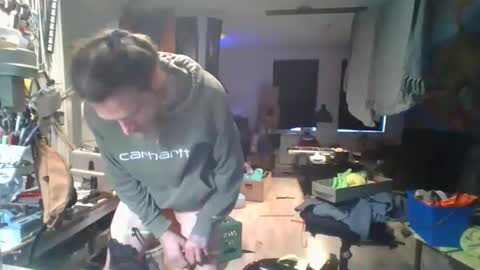 Snapshot of feelfemdom chatting on 10-05-25, 02:15 feelfemdom online show from 10-05-25, 02:15