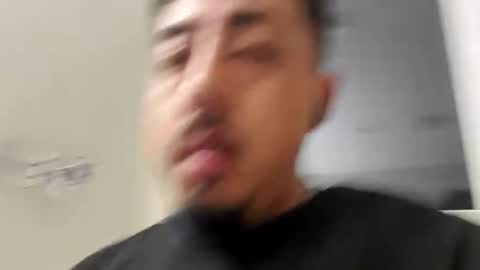 Snapshot of feelsbomber chatting on 11-06-25, 11:00 feelsbomber online show from 11-06-25, 11:00