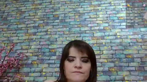 Snapshot of feelsgoodwoman chatting on 12-22-24, 10:25 Laura online show from 12-22-24, 10:25