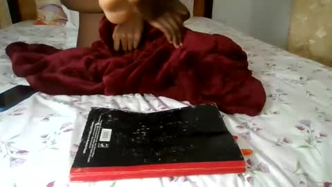 feetlovely507541 online show from 05-15-26, 08:05