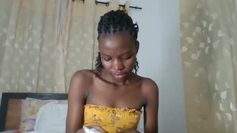 feetlovely507541 online show from 05-19-26, 07:53