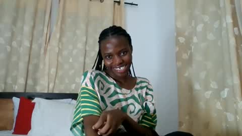 feetlovely507541 online show from 07-10-26, 09:50