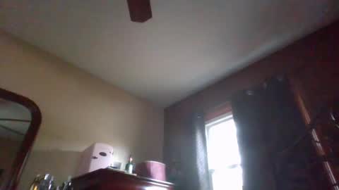 Snapshot of feetnymph chatting on 10-02-25, 10:06 Soley online show from 10-02-25, 10:06