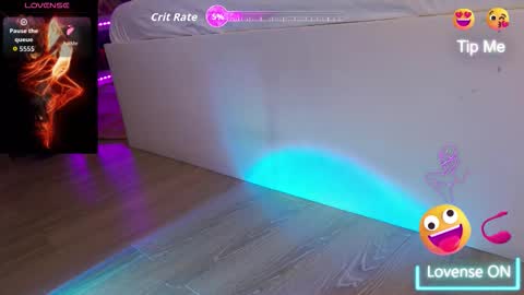 Snapshot of feetvibe chatting on 10-07-25, 08:11 FeetVibe online show from 10-07-25, 08:11