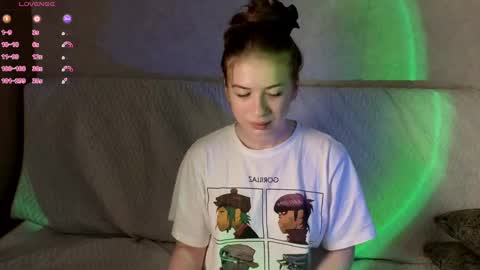 Hi Im Milly  nice 2 meet u 3 online show from 06-07-26, 05:49