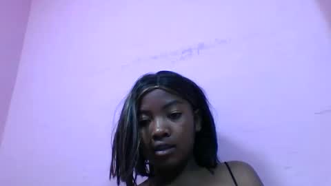 Snapshot of felice364342 chatting on 05-16-26, 06:32 felice364342 online show from 05-16-26, 06:32