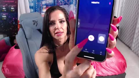 Felicia Hardon online show from 01-30-25, 10:41