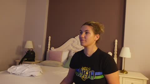 FeliciaKrige online show from 02-05-25, 09:29