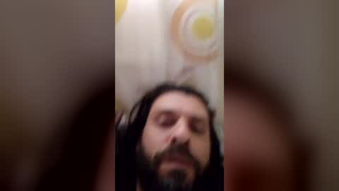 Snapshot of felipebh385495 chatting on 06-14-26, 10:28 felipebh385495 online show from 06-14-26, 10:28