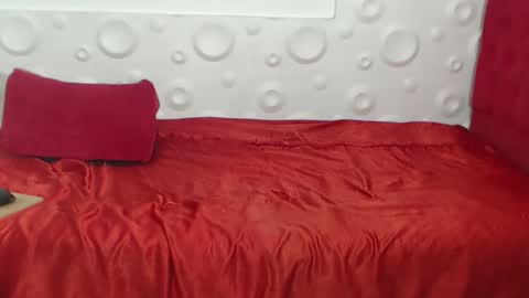 andres felipe benitez online show from 10-28-25, 02:59