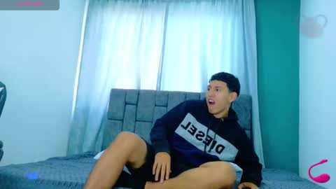 felipehotgonzalez online show from 11-18-25, 01:04