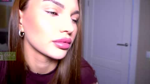 Hello im Nova online show from 06-22-26, 01:07