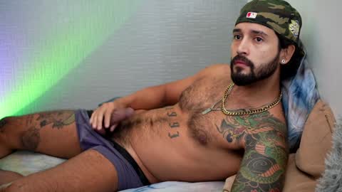 Felix Candela  online show from 12-08-24, 02:09