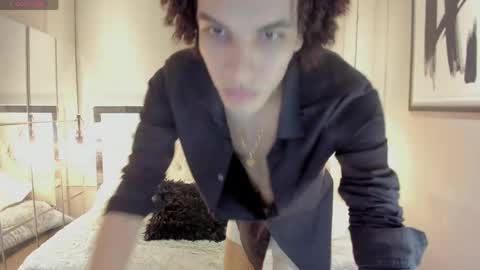 FELIPE online show from 05-15-26, 05:42