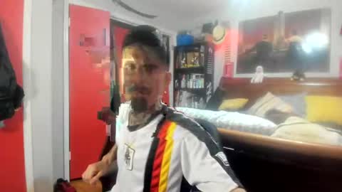 Snapshot of felixchirp chatting on 06-13-26, 07:12 Guapito online show from 06-13-26, 07:12