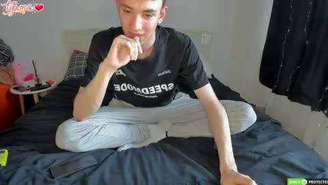 Snapshot of felixcurt69 chatting on 05-23-26, 01:15 felixcurt online show from 05-23-26, 01:15