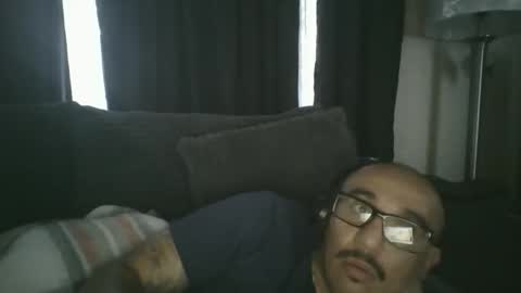Snapshot of felixrlarios25 chatting on 06-03-26, 02:33 felixrlarios25 online show from 06-03-26, 02:33