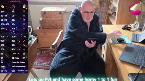 Adam online show from 04-20-26, 07:33