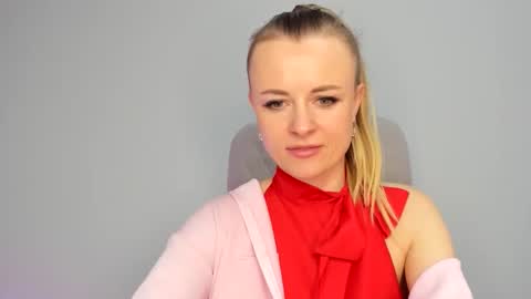 felorina online show from 04-11-26, 08:13