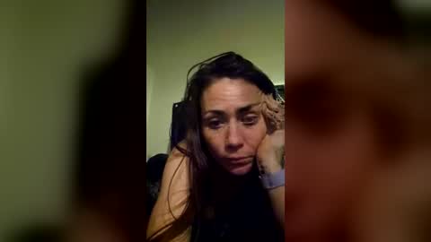 Snapshot of femalemindsethq chatting on 07-14-26, 04:50 femalemindsethq online show from 07-14-26, 04:50