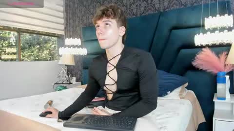 Femboy Max online show from 07-16-26, 12:00