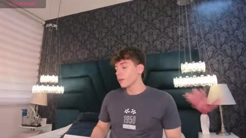 Femboy Max online show from 07-18-26, 11:58