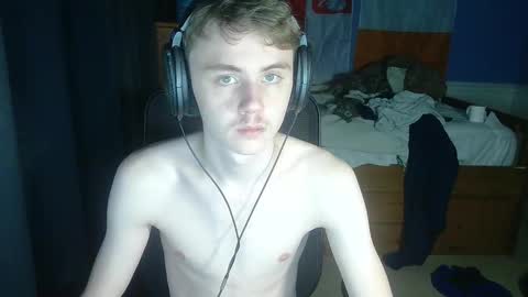 femboyangel online show from 01-27-25, 03:15