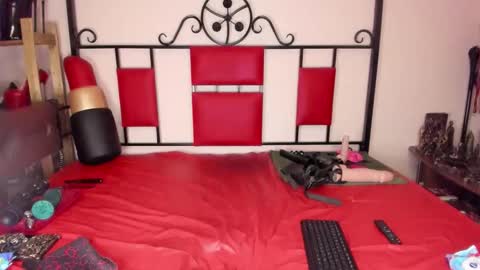 Princess18 online show from 10-21-25, 11:38