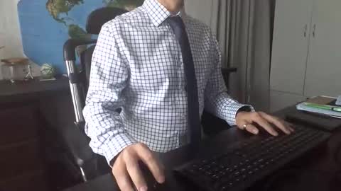 femdomsubby online show from 09-18-25, 11:07