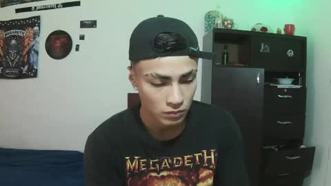 Snapshot of fenix_hardcock chatting on 06-05-26, 03:40 Christian online show from 06-05-26, 03:40