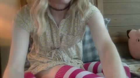 Snapshot of fenn88_ chatting on 05-18-26, 09:20 fenn88_ online show from 05-18-26, 09:20