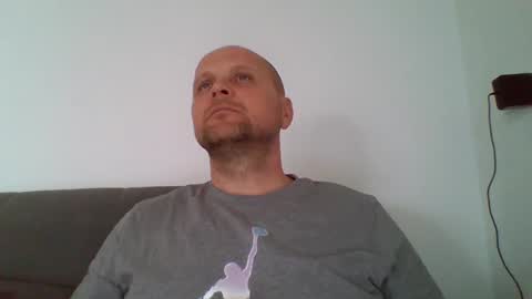 Snapshot of ferkooo111 chatting on 03-11-25, 11:23 Dorotheo online show from 03-11-25, 11:23