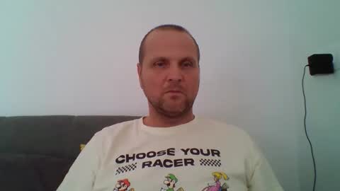 Snapshot of ferkooo111 chatting on 10-12-25, 01:54 Dorotheo online show from 10-12-25, 01:54