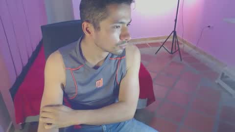 fermingomez1 online show from 02-04-26, 07:09